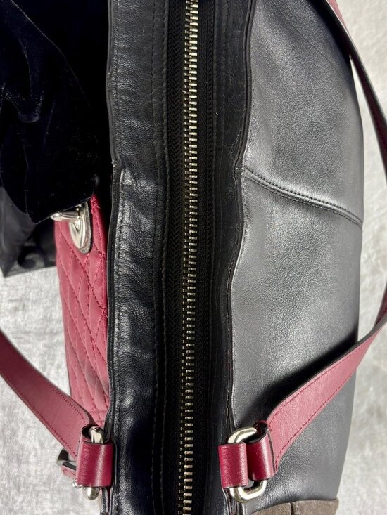 Coach Carrie Park Quilted Colorblock Tote in Burgundy, Black and Grey with Scarf main image 4